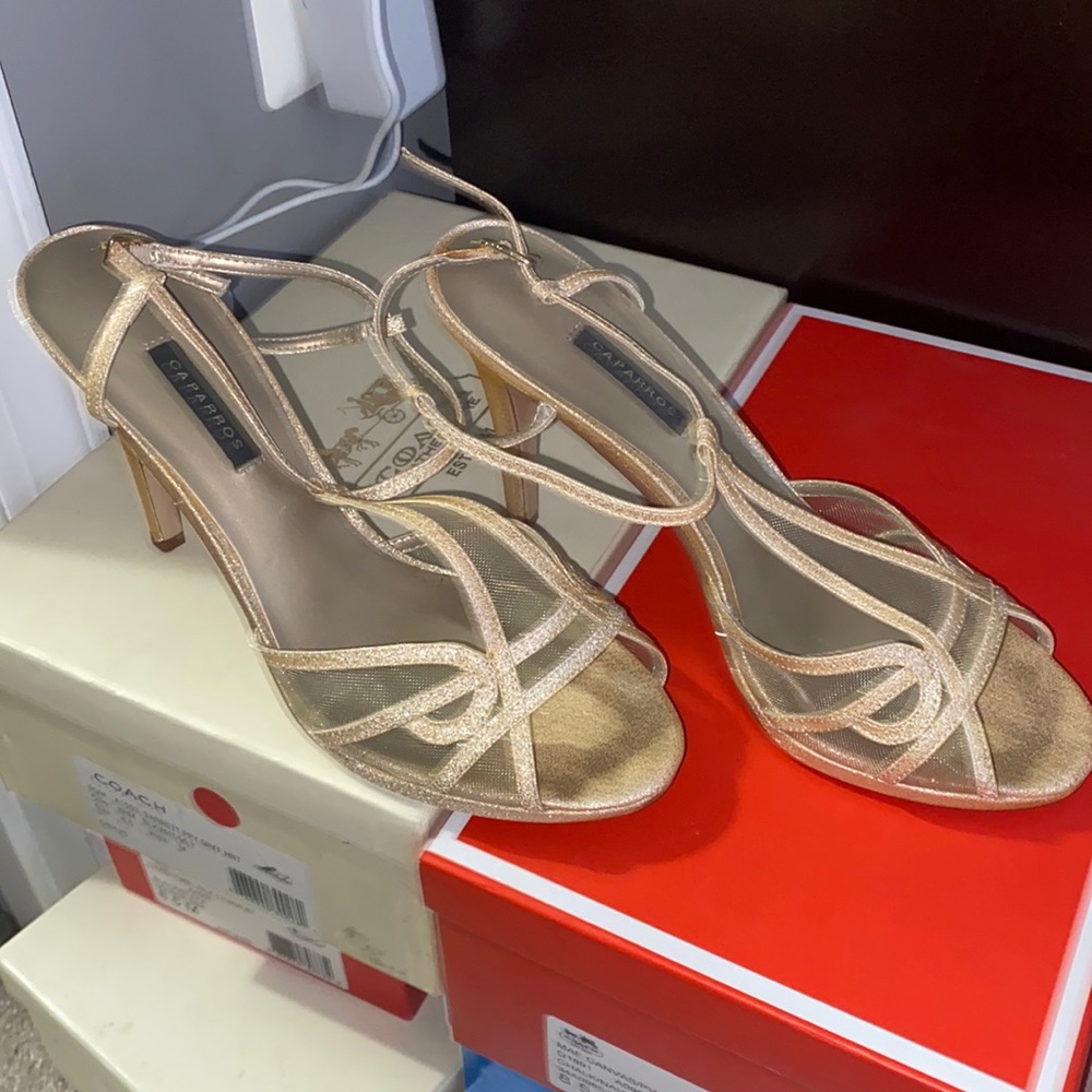 9.5 gold high heel Sandal